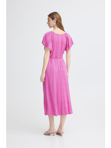 ICHI Freizeitkleid IHAYA Relaxed fit in PINK/WHITE GRAPHIC SCALLOP
