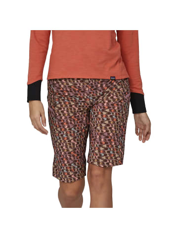 Patagonia W DIRT ROAMER BIKE SHORTS in Dunkelrot