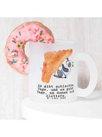 Mr. & Mrs. Panda Tee Tasse Panda Klettern mit Spruch in Transparent