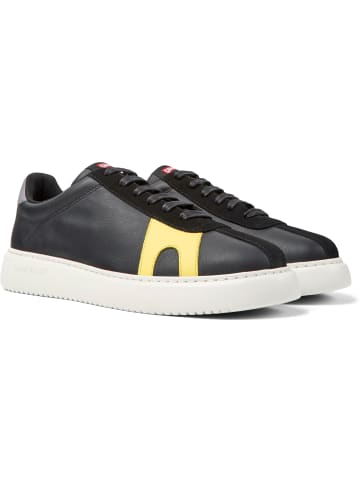 Camper Sneaker " Runner K21 " in Schwarz