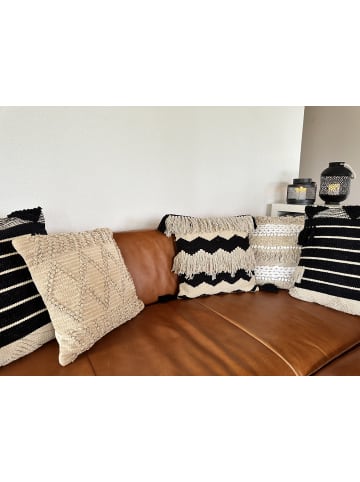 Beliani 2er-Set Dekokissen HYDRANGEA in Schwarz/Beige