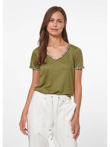 MADELEINE Kurzarm-Shirt aus Leinen in khaki / multicolor
