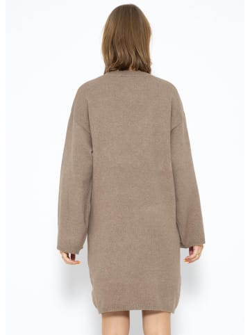 SASSYCLASSY Ultra Oversize Strickkleid in Taupe