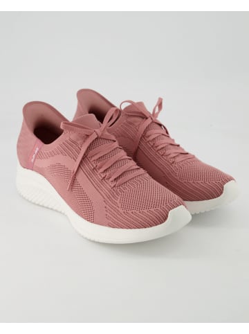 Skechers Slip On Sneaker in Rosa