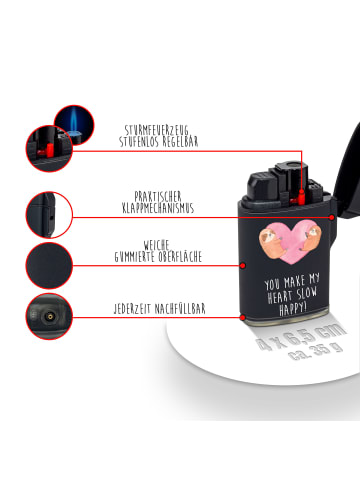 Mr. & Mrs. Panda Feuerzeug Faultiere Herz mit Spruch in Schwarz