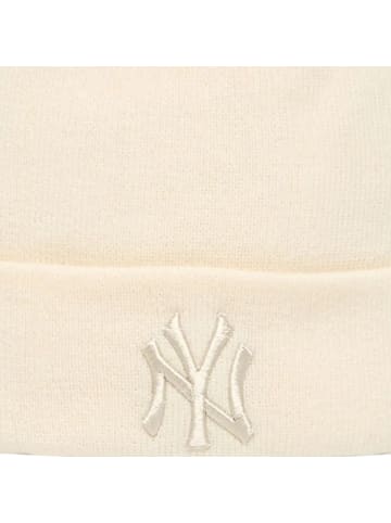 NEW ERA New Era Wmns Metallic Bobble Beanie New York Yankees Hat in Beige