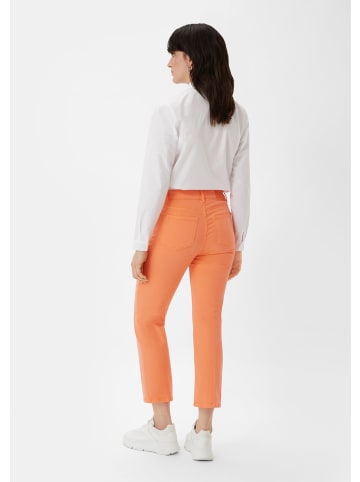 comma Hose in 2400_orange