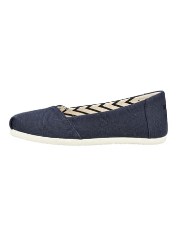 TOMS Ballerinas in Navy