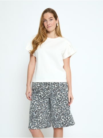 Peppercorn T-Shirt in Cloud Dancer