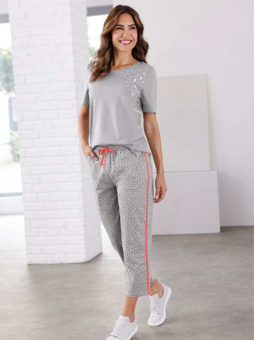 Sieh an! Freizeitshirt in steingrau