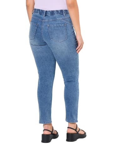 Ulla Popken Jeans in bleached denim