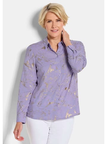 GOLDNER Kurzgröße:  Druckbluse mit schimmerndem Print in flieder / gemustert