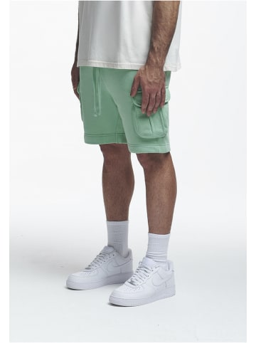 2Y Studios Cargo Short in green