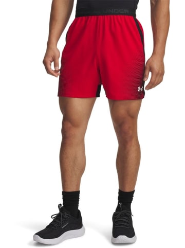 Under Armour Sportshorts "Vanish Graphic Shorts" in Rot