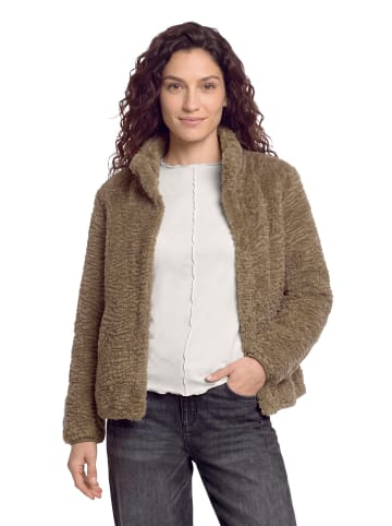 CARTOON Kunstfell-Jacke mit Eingrifftaschen in Braun