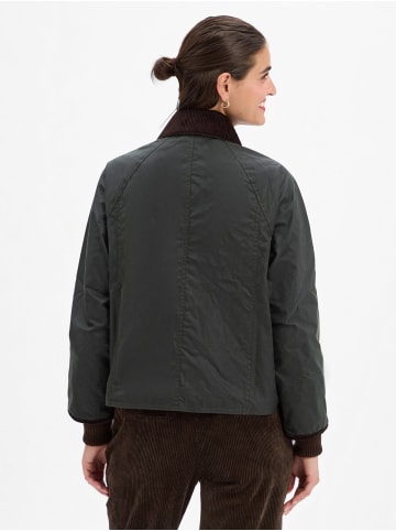 Barbour Jacke Beadnell in oliv