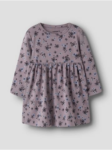 name it Kleid in Purple Dove1