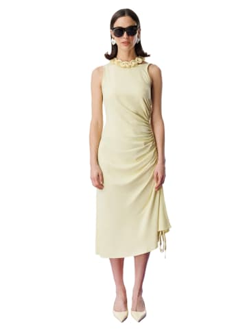 NO MATTER WHAT Kleid in Gelb