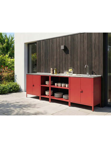 Beliani 4er-Set Gartenküche VILAMA in Rot/Silber