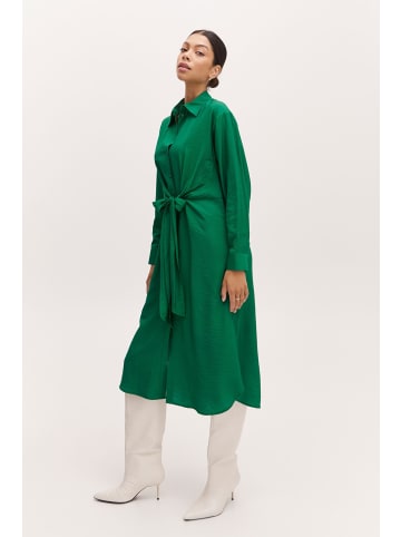 b. young BYHOLLIE SHIRT DRESS- LIGHT WOVEN Regular fit in Verdant Green