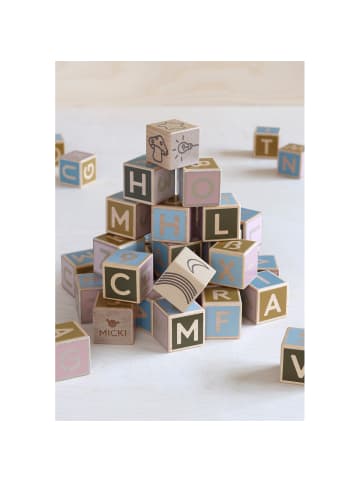 Micki Holzbausteine Buchstaben in multicolor