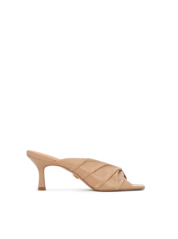 Kazar Slipper in Beige