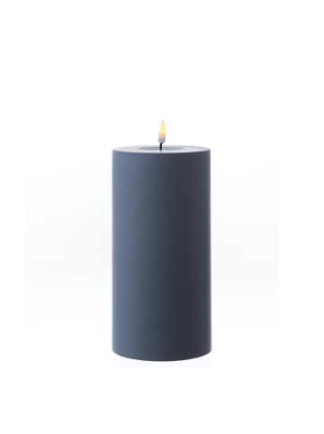 Deluxe Homeart LED Kerze Mia Kunststoff für Innen/Außen flackernd H: 20cm D: 10cm in blau