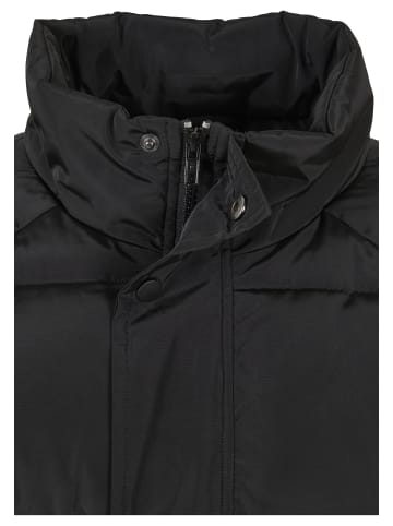Urban Classics Outdoor Jackets in black
