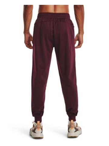 Under Armour Trainingshose in Granat