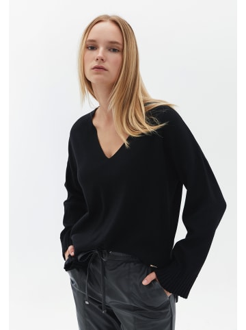 OXXO V-Ausschnitt-Pullover BLACK
