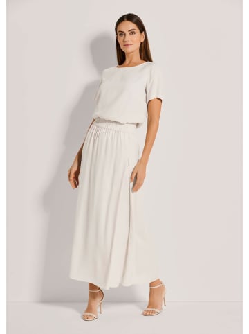 MADELEINE Langer Rock mit tiefer Seitenfalte in perlweiß