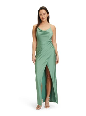 Vera Mont Abendkleid figurbetont in Light Green