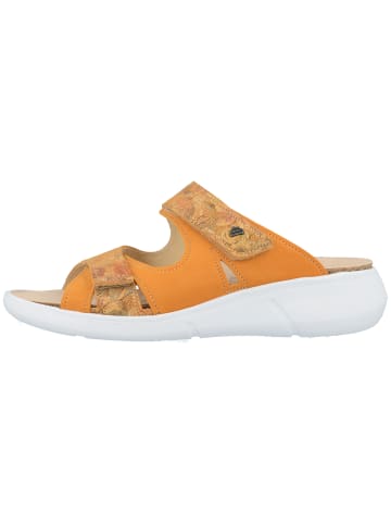 Finn Comfort orthopädischer Schuh in gelb