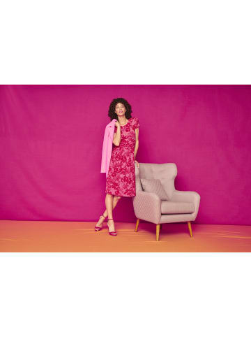 Aniston SELECTED Sommerkleid in pink-rot