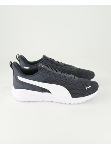Puma Laufschuhe in Schwarz