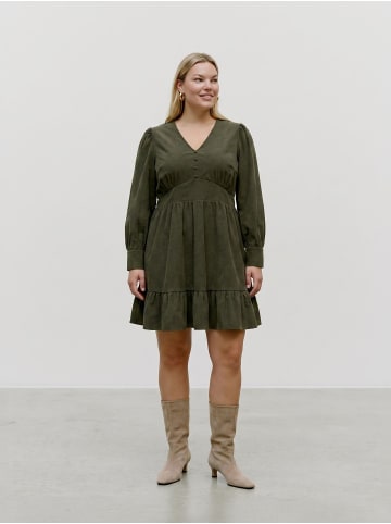 Vero Moda Kleid mit Schößchen in Forest Night