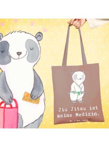 Mr. & Mrs. Panda Tasche Panda Jiu Jitsu mit Spruch in Braun Pastell