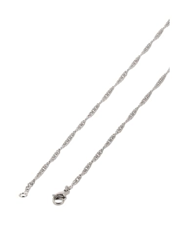 faina Women Chain Necklace in Silver