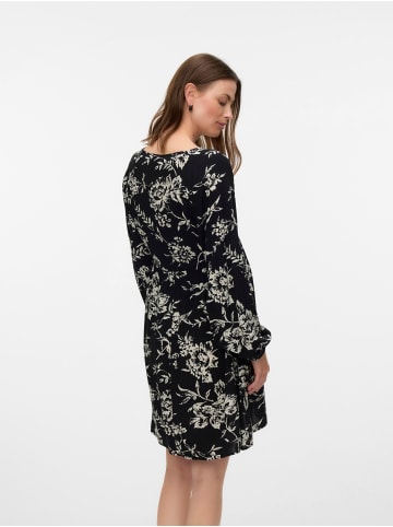 Vero Moda Kleid in Black