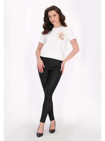 faina Women T-Shirt in white
