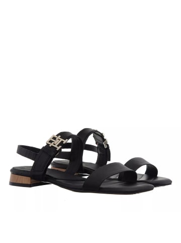 Tommy Hilfiger Hardware Flat Sandal Black in black