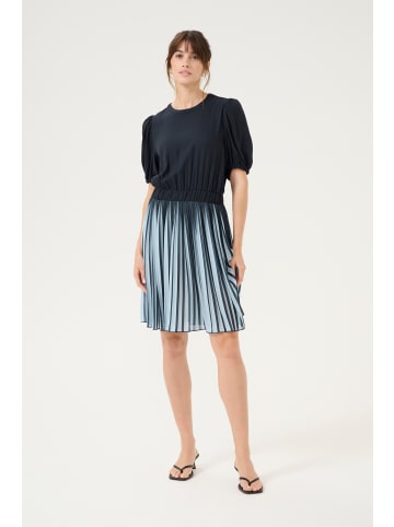 CULTURE Jerseykleid CUcain Relaxed fit in Salute