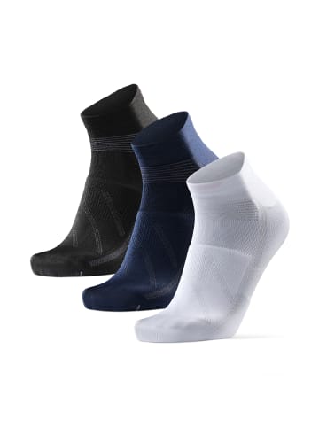 DANISH ENDURANCE Sportsocken Kurze Fahrradsocken in black/navy/white