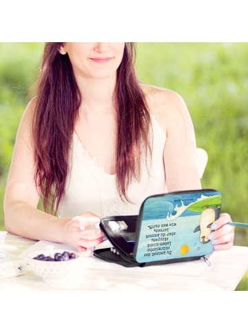 Mr. & Mrs. Panda Etui Pinguin Surfer Design mit Spruch in Weiß