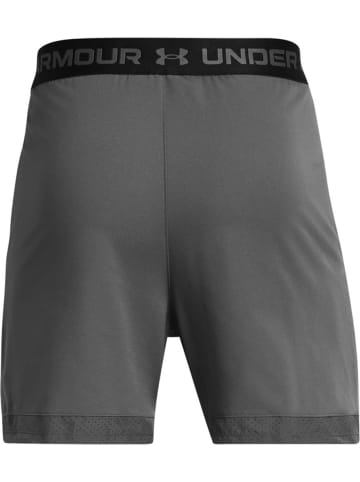 Under Armour Short "Ua Vanish Woven 6In Shorts" in Grau