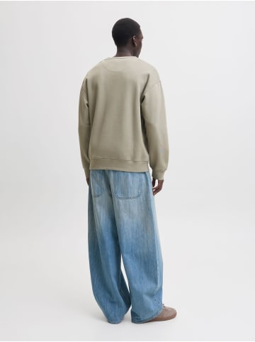 Jack & Jones Sweatshirt in Vetiver 1