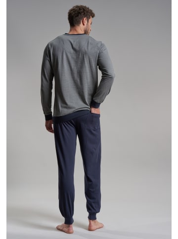 Bugatti Pyjama Genua in blau-dunkel-Allover
