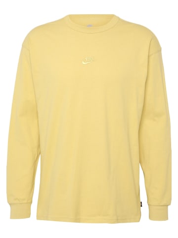 Nike Nike Longsleeves in gold