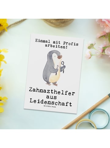 Mr. & Mrs. Panda Postkarte Zahnarzthelfer Leidenschaft mit Spruch in Weiß