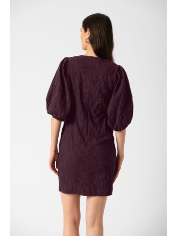 Soaked in Luxury Kleid SLMaybel Slim fit in Winetasting